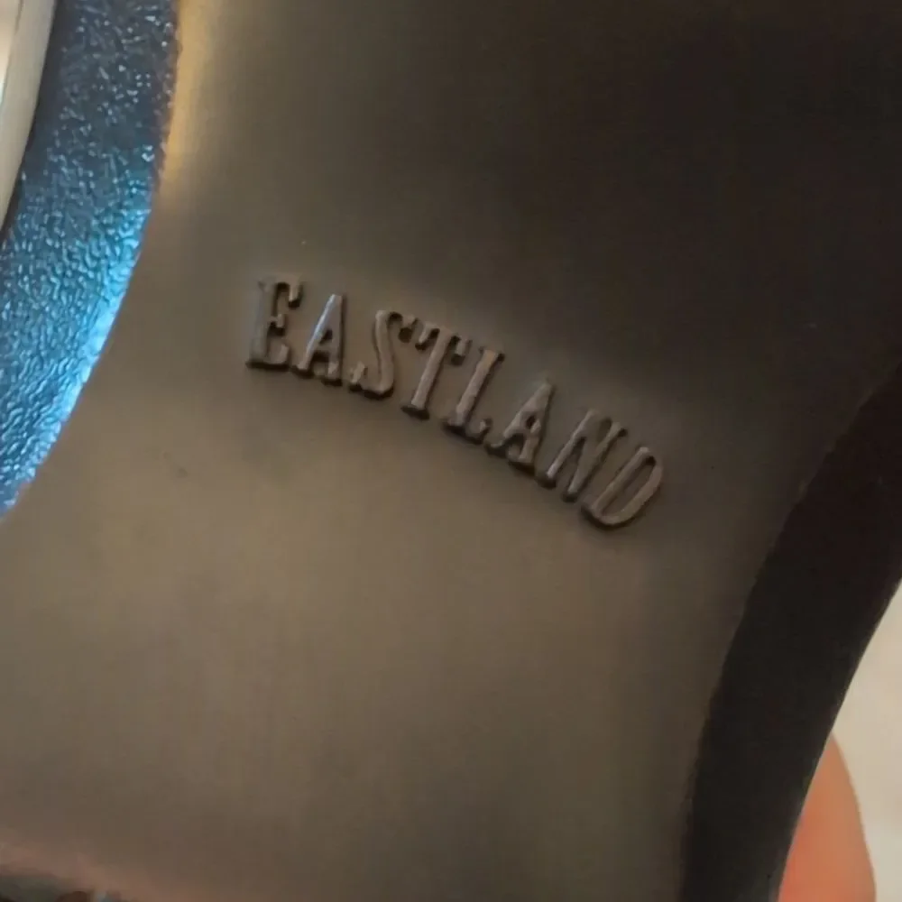 Eastland Vintage Shoes Womens 8M Casual Slip On Mule‎ Clogs Brown Leather Wedge